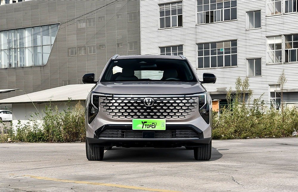 imgi_3_1_3(22) Changan CS55 PLUS 2026 – China Export Vehicle | Chinese Ev Cars in Egypt - Image 1