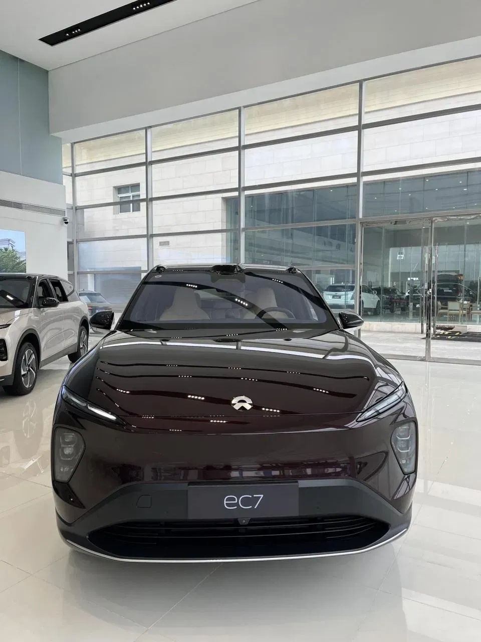 imgi_47_2025-Chinese-SUV-Electric-Vehicles-New-Electric-Nio-Ec7-Car-for-Sale 2026 Chinese New Electric Nio Ec7 – Wholesale Price From China | EVOVED - Image 1