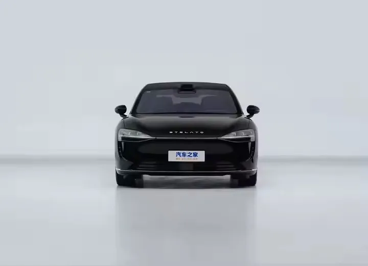 imgi_79_2025-Luxury-Chinese-Car-Hua-Wei-Stelato-S9-4WD-Pure-Electric- Stelato S9 EV All-Electric Premium EV Long Range Eco-Friendly Sedan – In Stock in China | Chinese Ev Cars in Egypt - Image 1
