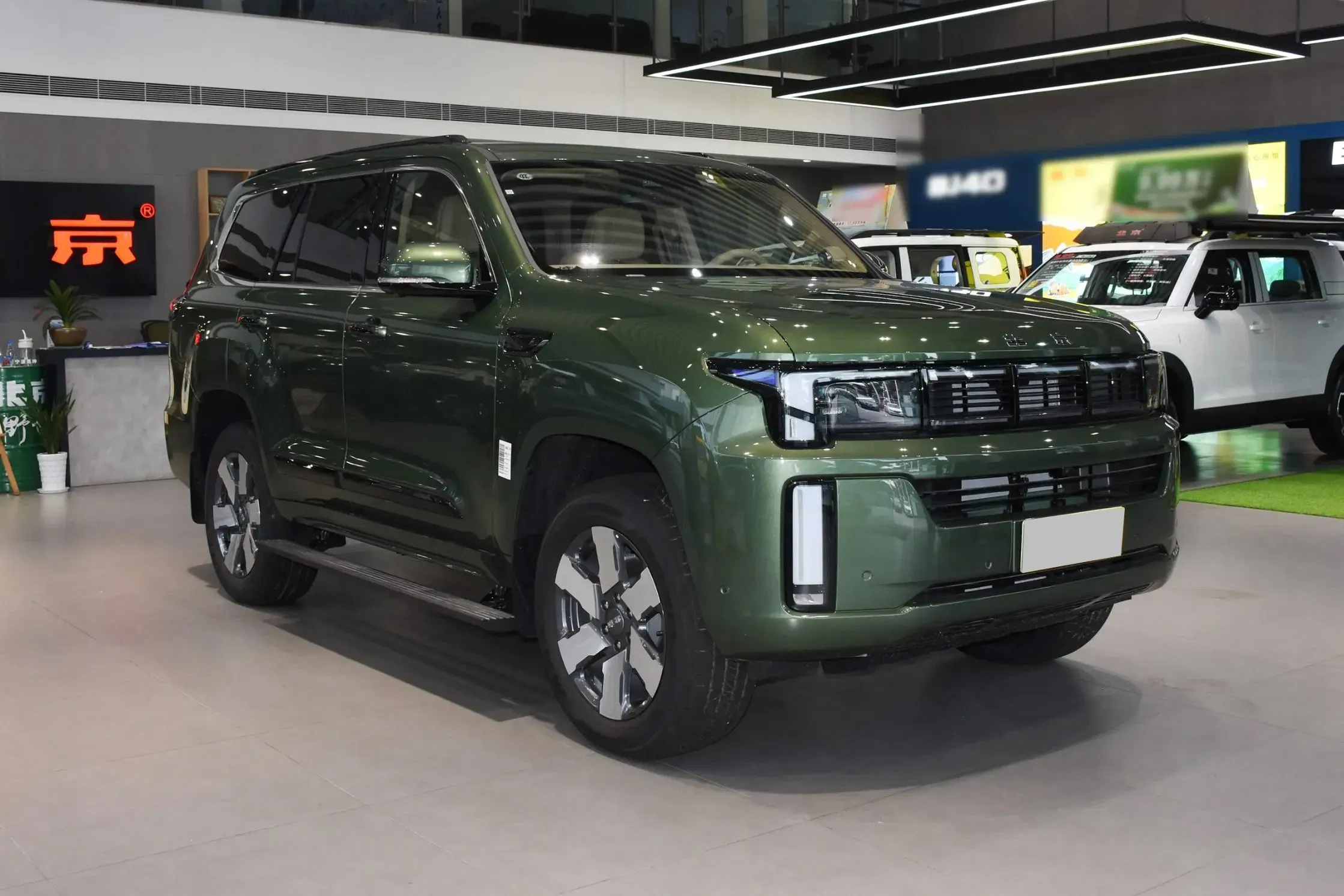 imgi_90_High-Quality-Baic-Bei-Jing-Bj60-Thunder-2024-4WD-5-Seats-Intelligent-Ran Baic Bj60 Thunder 2026 4WD 5 Seats Intelligent Range Extended Electric Vehicle Awd Medium-Large SUV – In Stock in China | Chinese Ev Cars in Egypt - Image 1