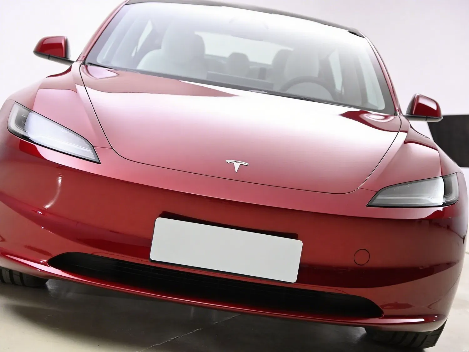 imgi_15_Efficient-Sleek-Pre-Owned-2020-Used-Tesla-Model-3-Car-Fast-Charging Tesla – For Sale From China | EVOVED - Image 1
