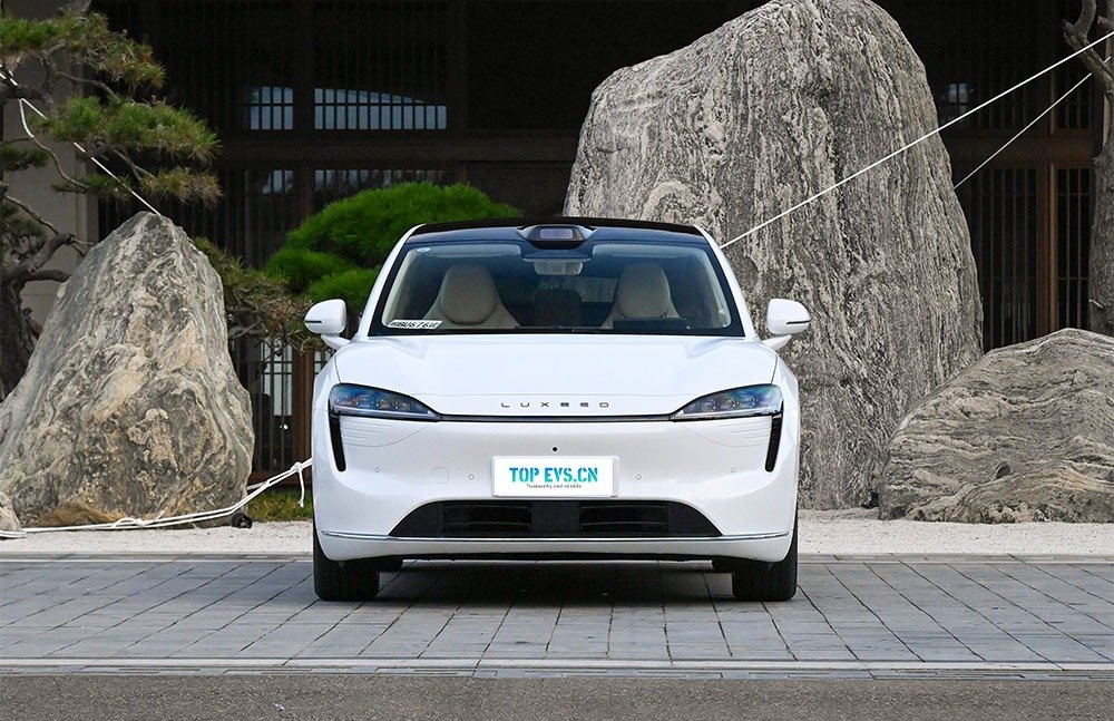 imgi_3_3_3(3) Luxeed R7 2026 electric SUV – Buy Direct From China | Chinese Ev Cars in Egypt - Image 1
